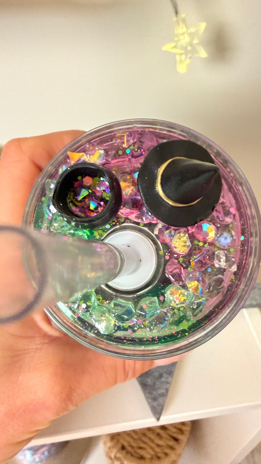 Hexen Kunststoffbecher