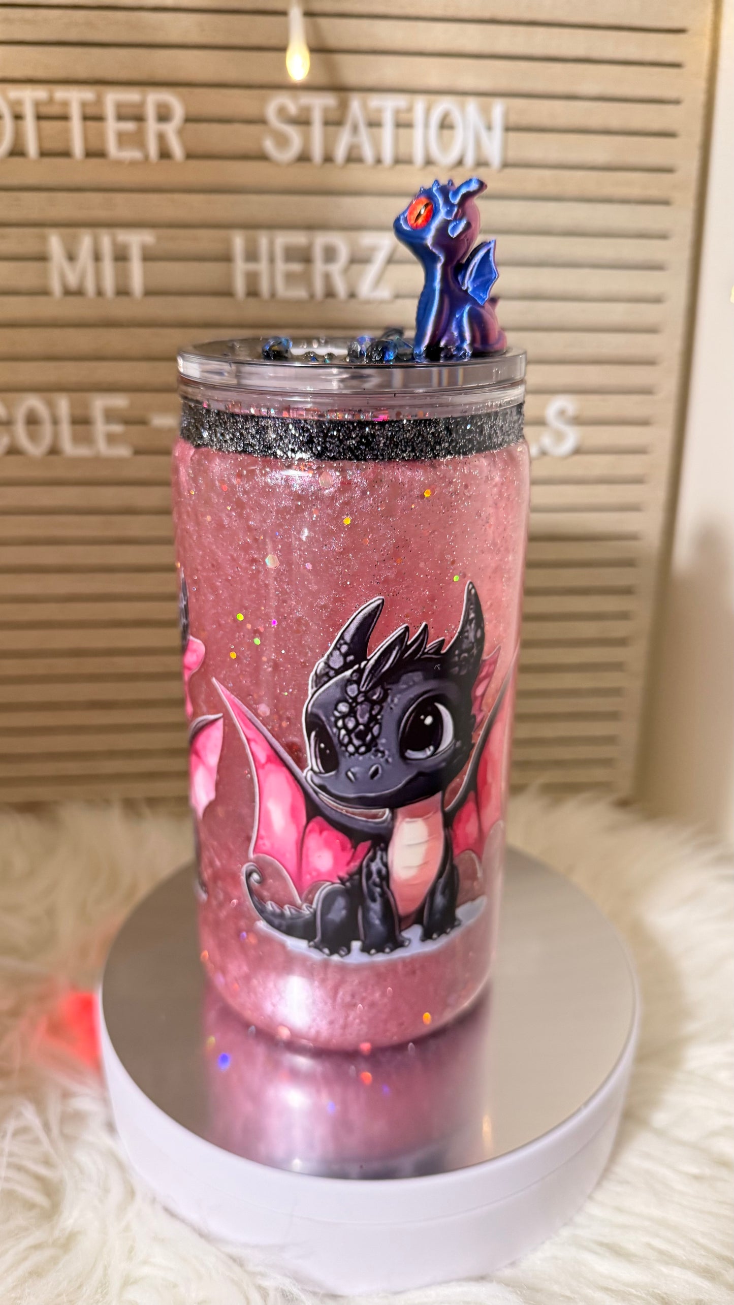Drachen Kunststoffbecher